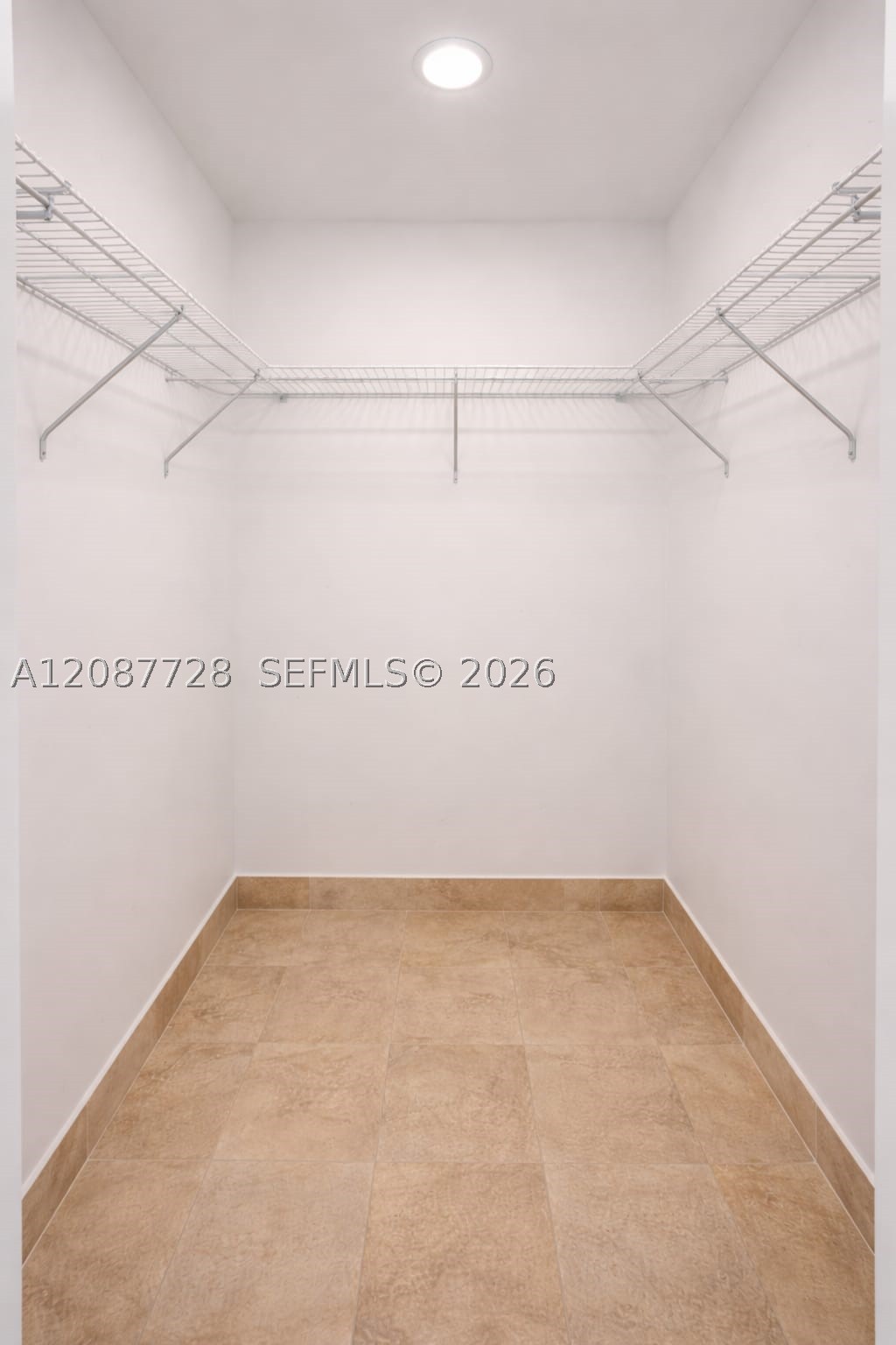 50 Biscayne Blvd #4106, Miami FL 33132