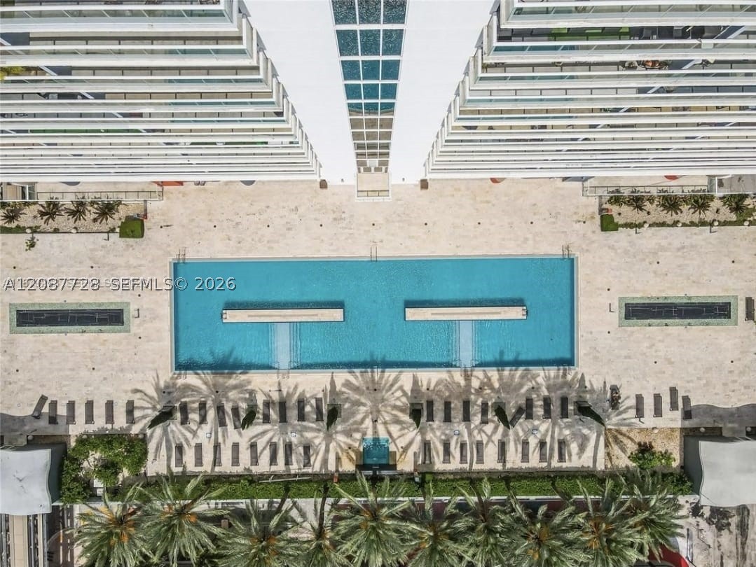 50 Biscayne Blvd #4106, Miami FL 33132