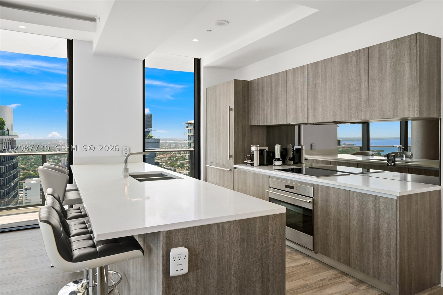 801 S Miami Ave #4801, Miami FL 33130