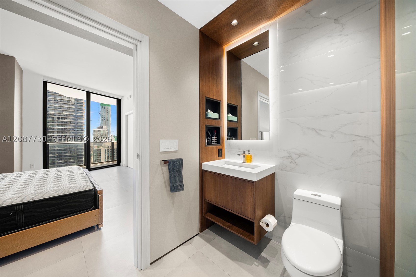 801 S Miami Ave #4801, Miami FL 33130