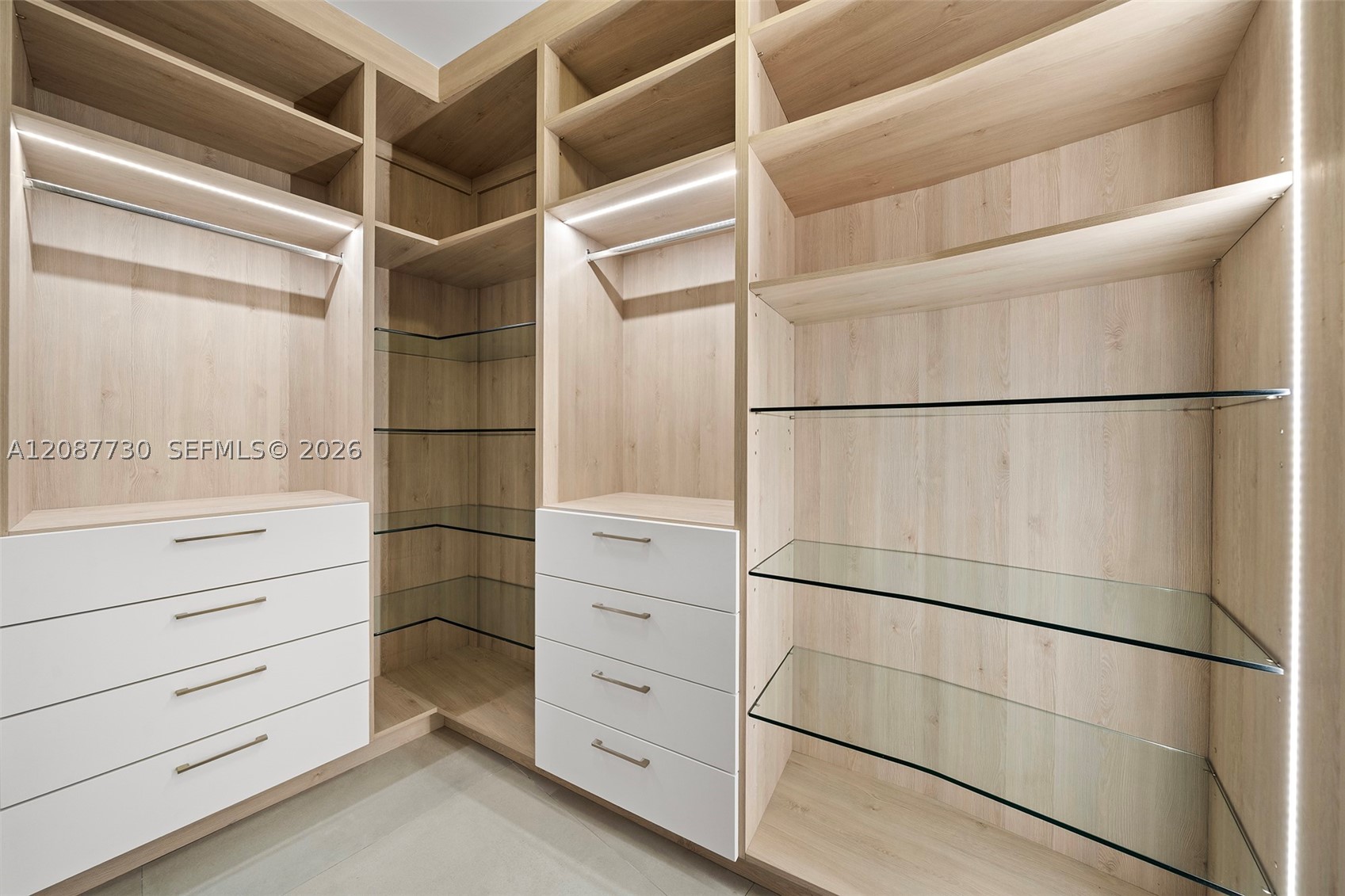 801 S Miami Ave #4801, Miami FL 33130