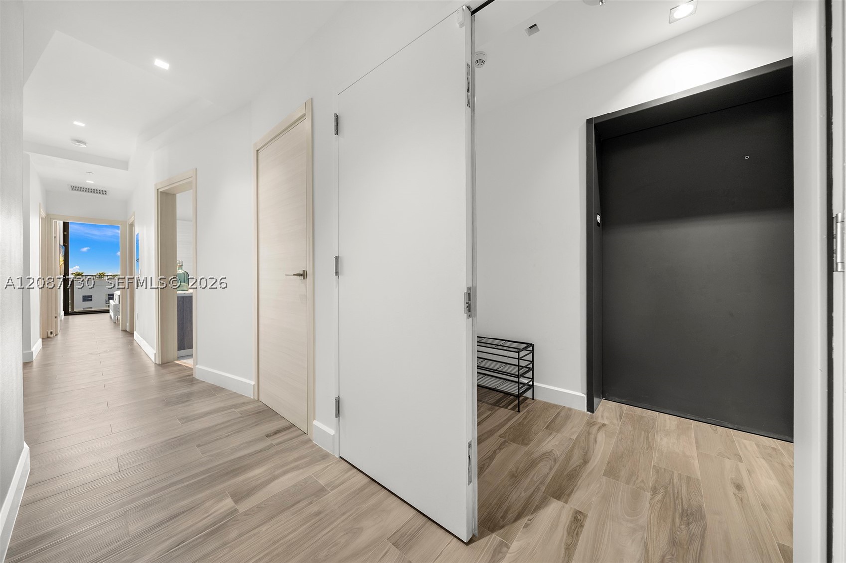 801 S Miami Ave #4801, Miami FL 33130