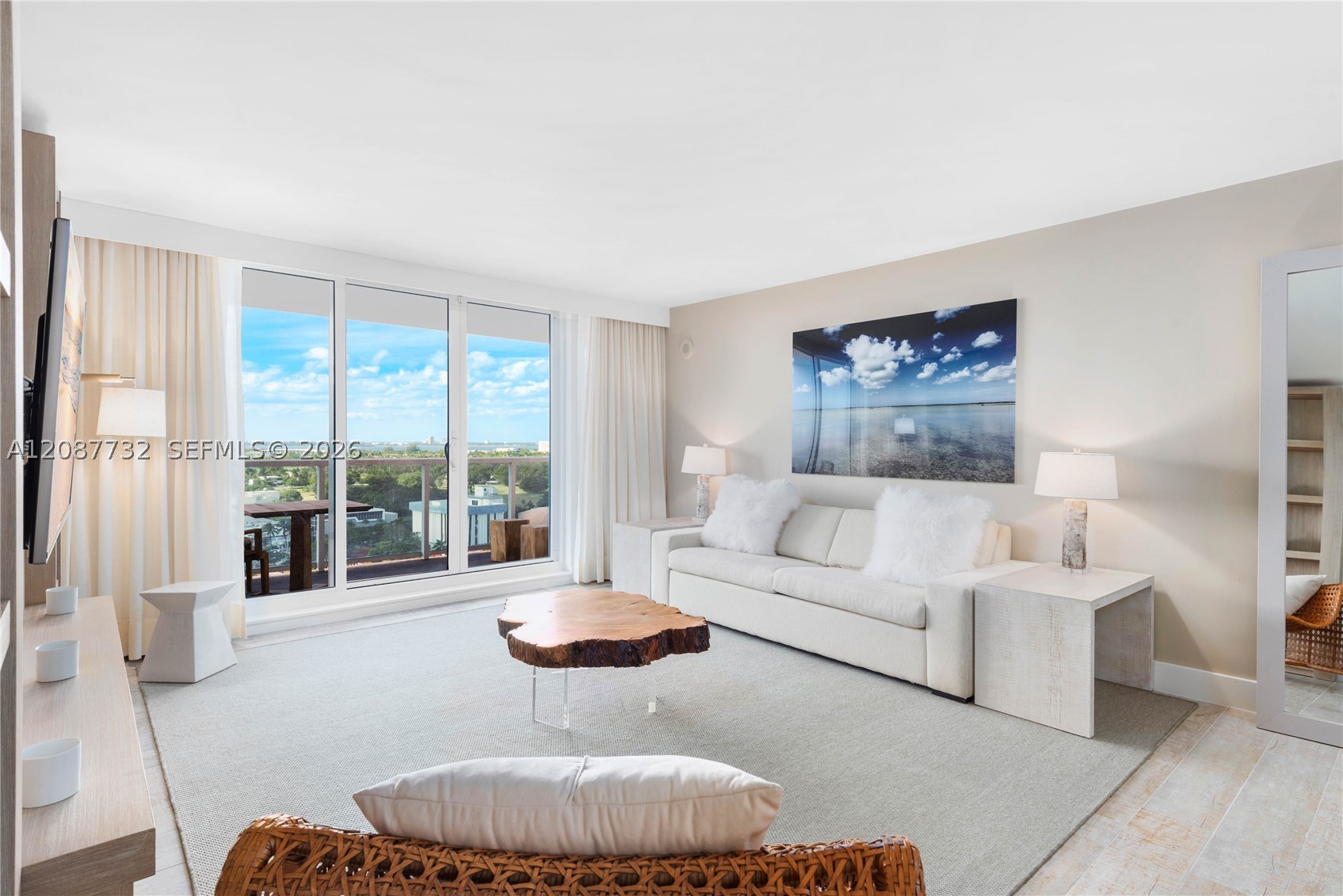 102 24th St #1531, Miami Beach FL 33139