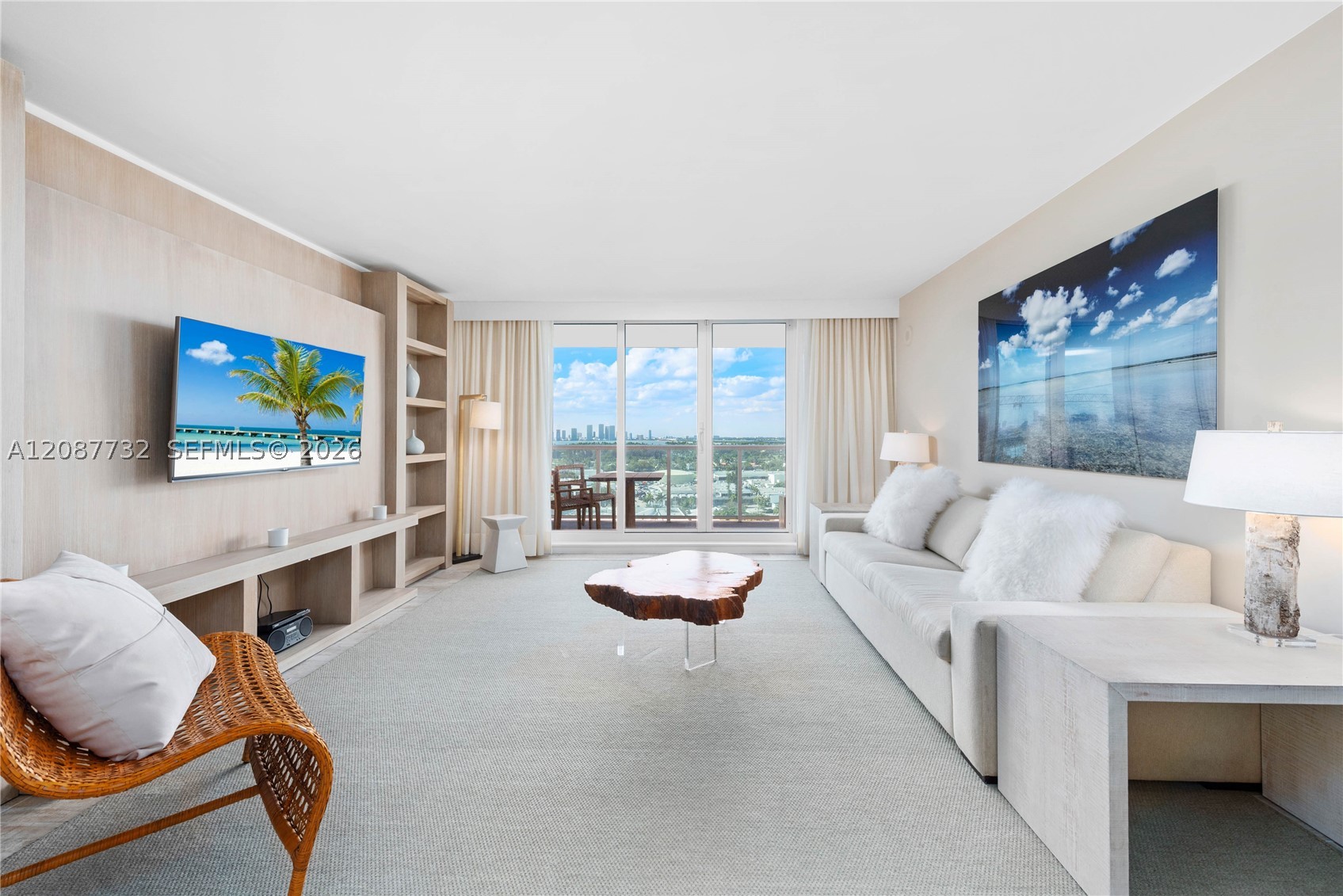 102 24th St #1531, Miami Beach FL 33139