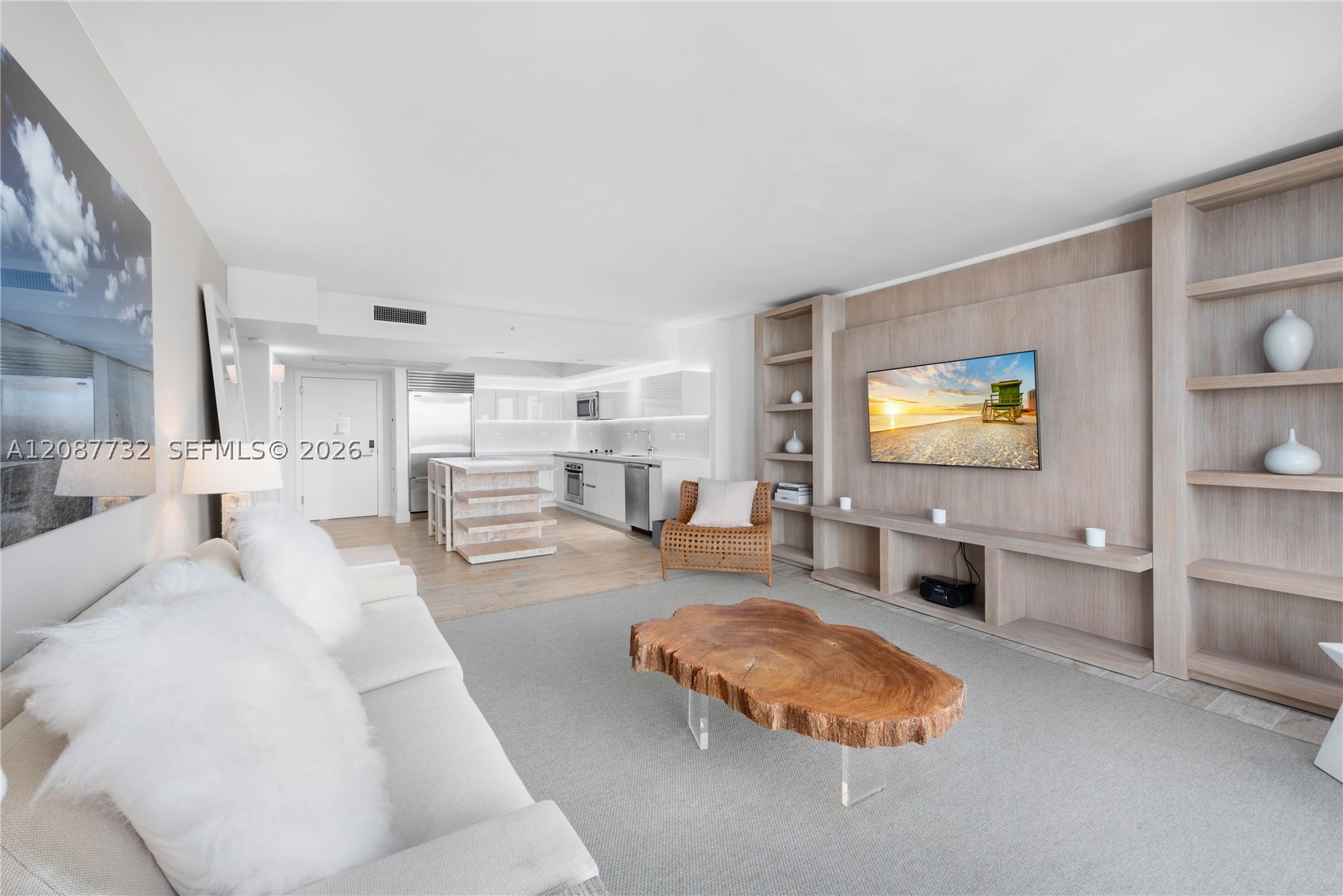 102 24th St #1531, Miami Beach FL 33139