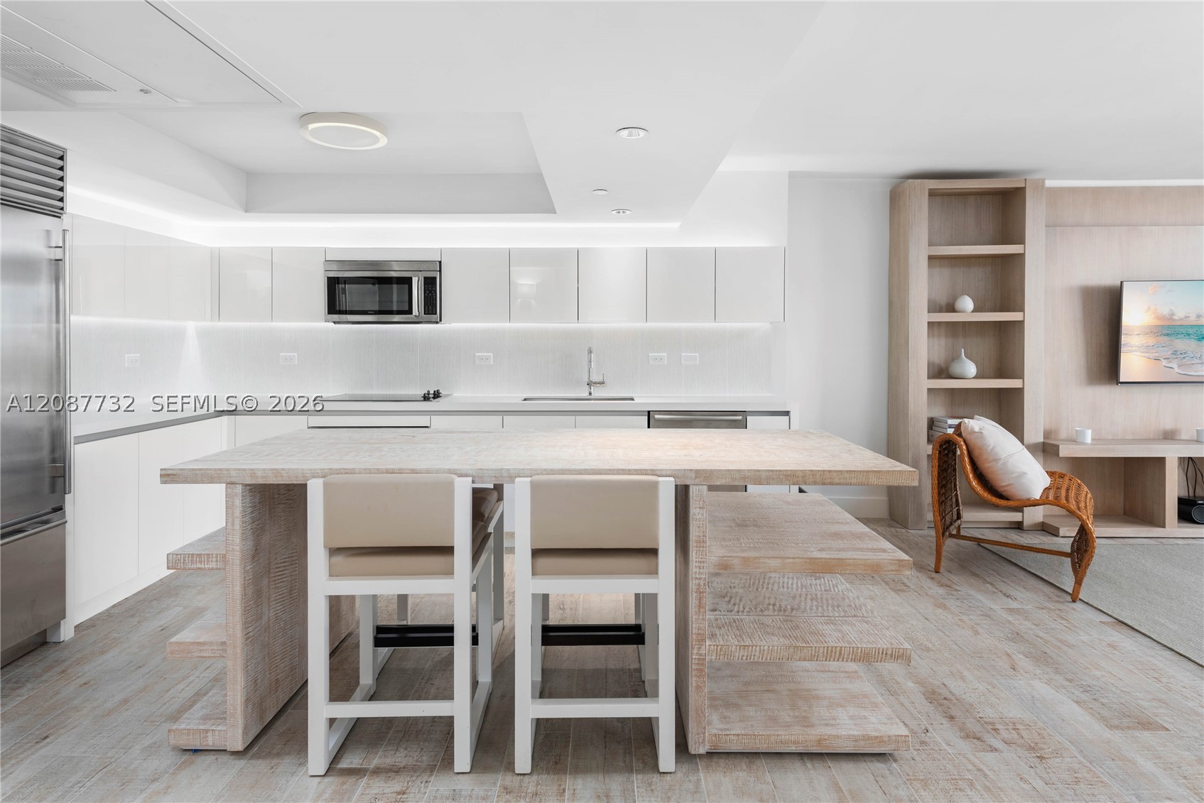 102 24th St #1531, Miami Beach FL 33139