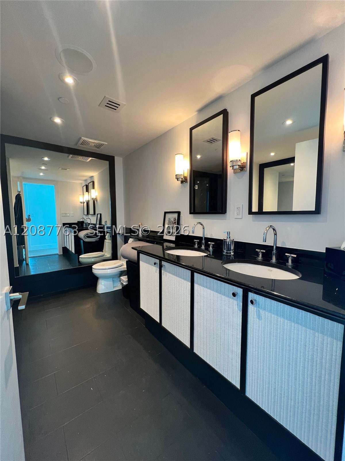 101 20th St #2108, Miami Beach FL 33139