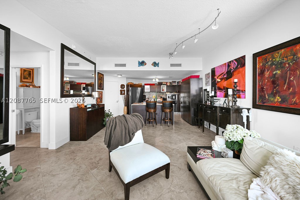 1900 N Bayshore Dr #5103, Miami FL 33132