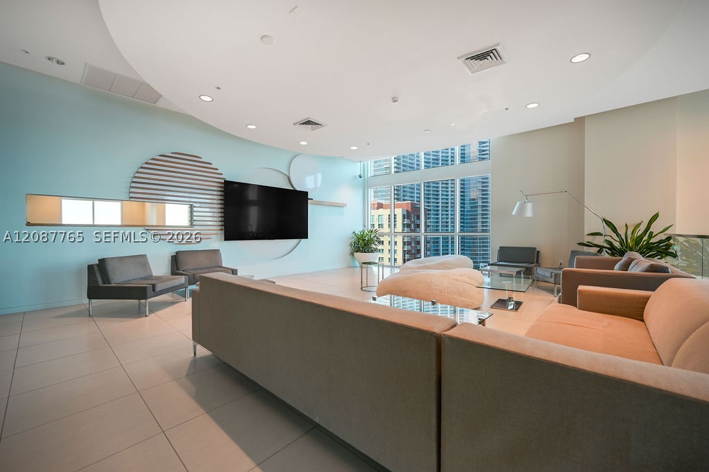 1900 N Bayshore Dr #5103, Miami FL 33132