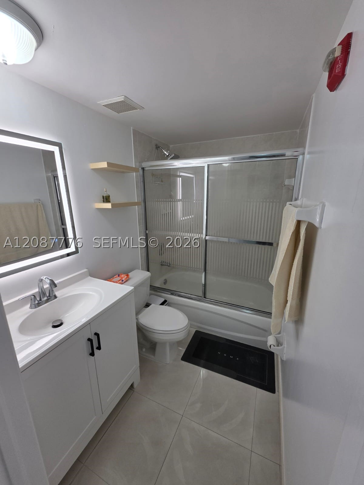 4691 NW 9th St #204, Miami FL 33126