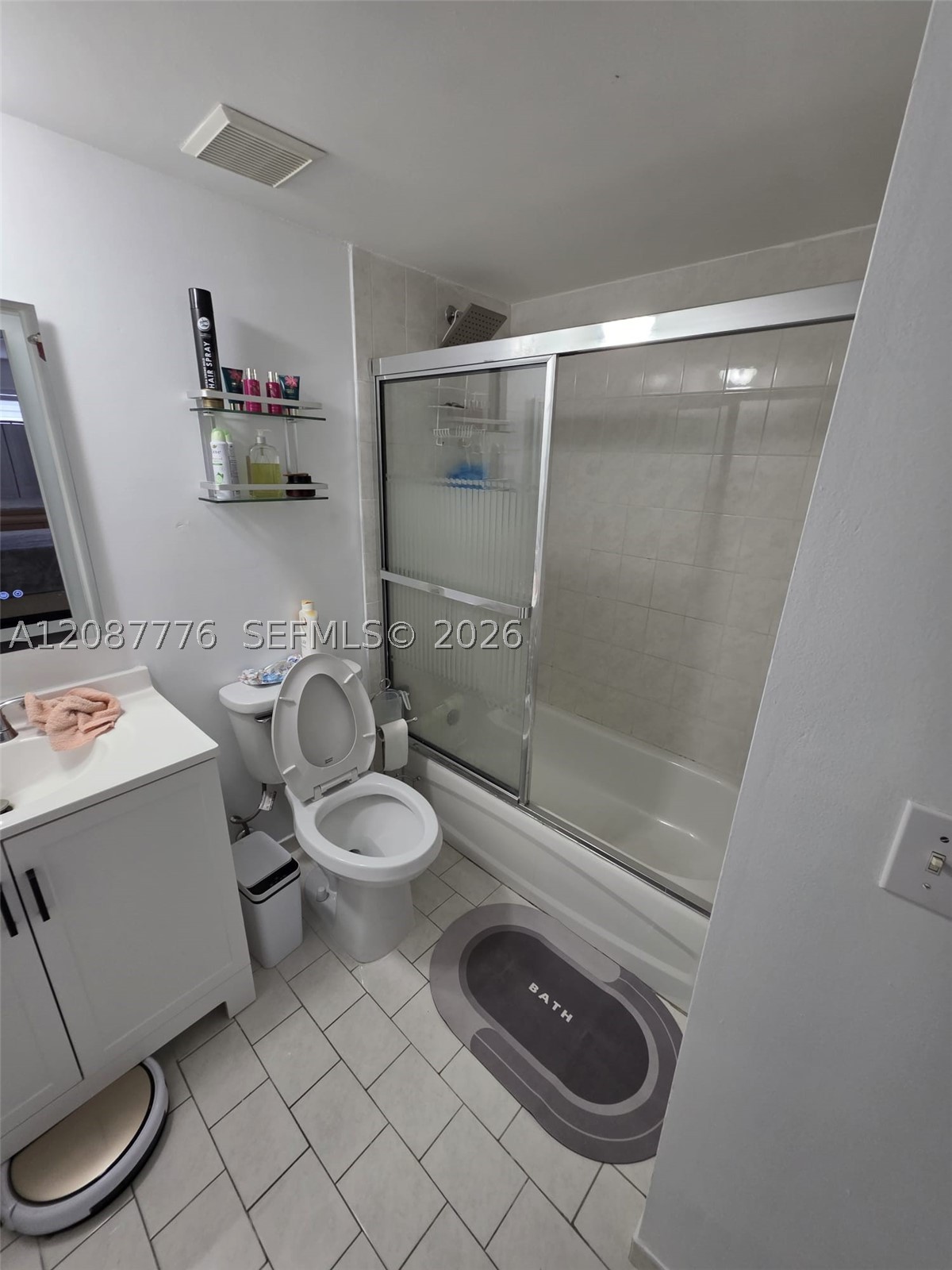 4691 NW 9th St #204, Miami FL 33126