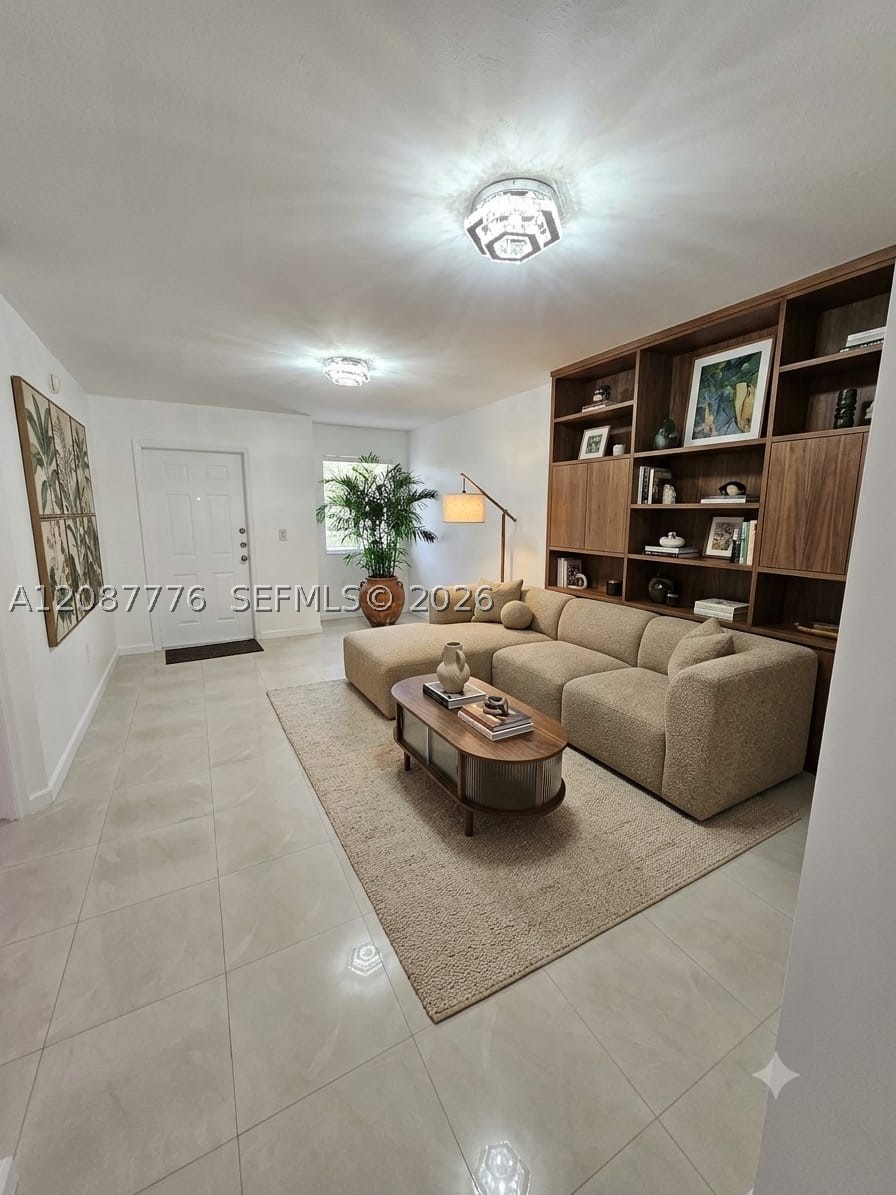 4691 NW 9th St #204, Miami FL 33126