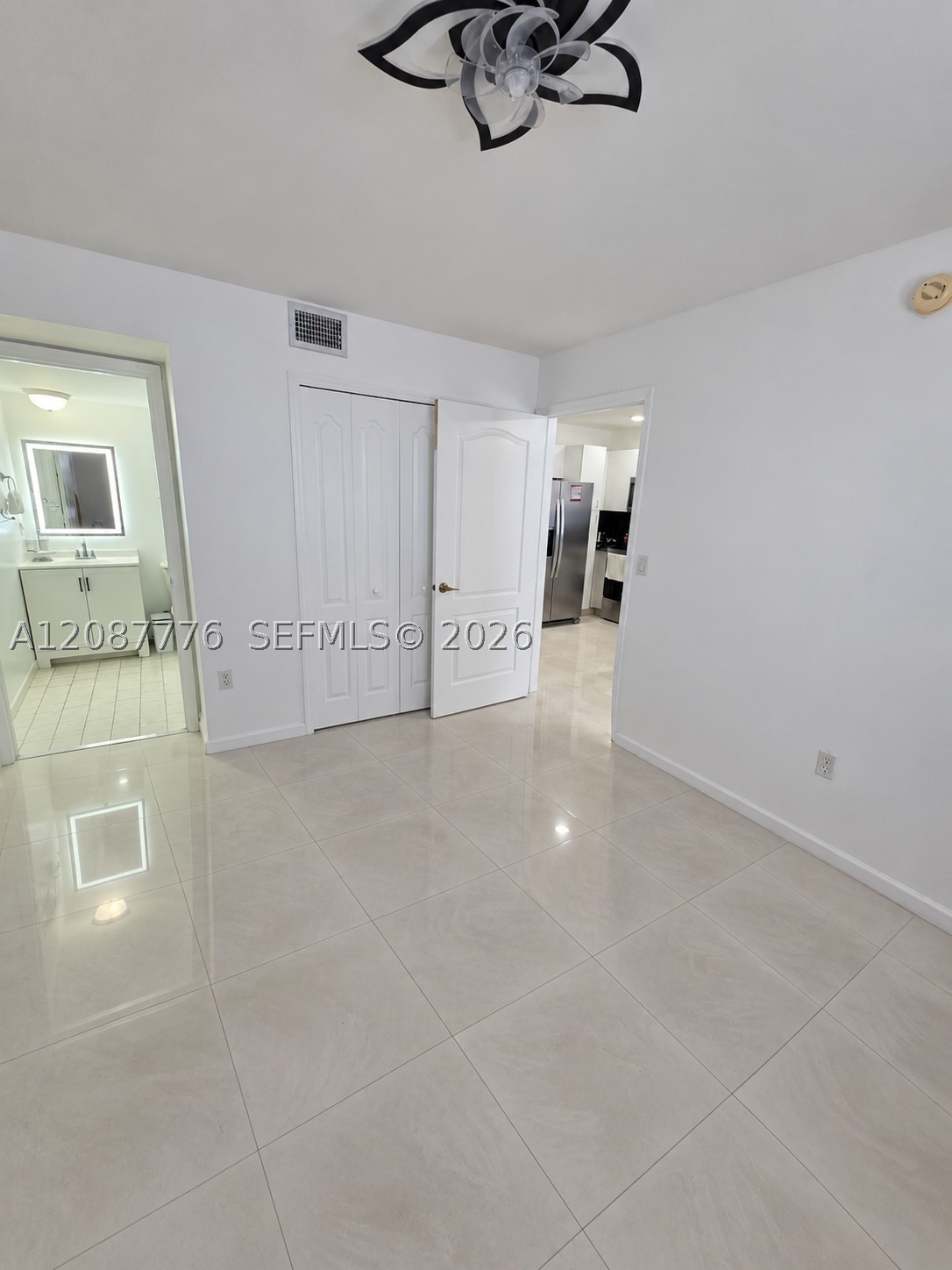 4691 NW 9th St #204, Miami FL 33126