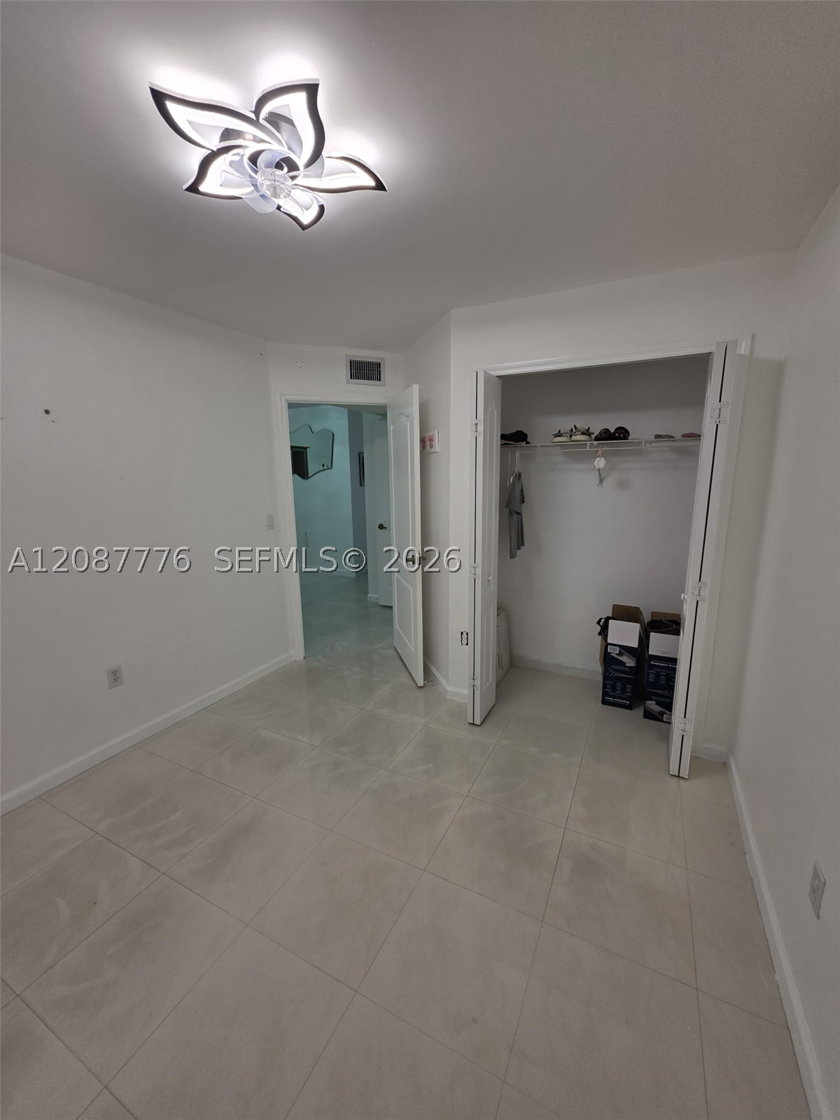 4691 NW 9th St #204, Miami FL 33126