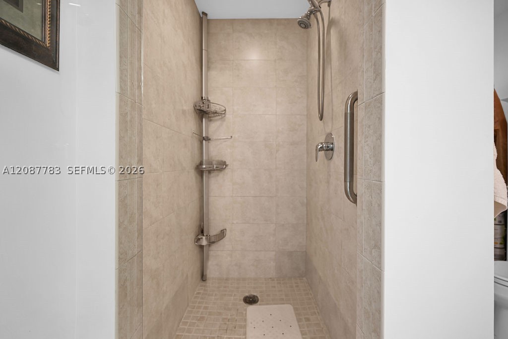 1900 N Bayshore Dr #5103, Miami FL 33132