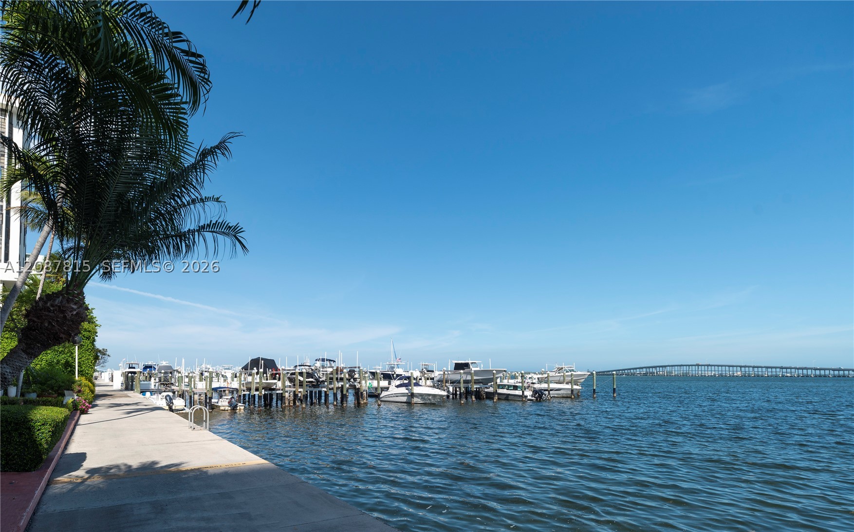1901 Brickell Ave #B1702, Miami FL 33129