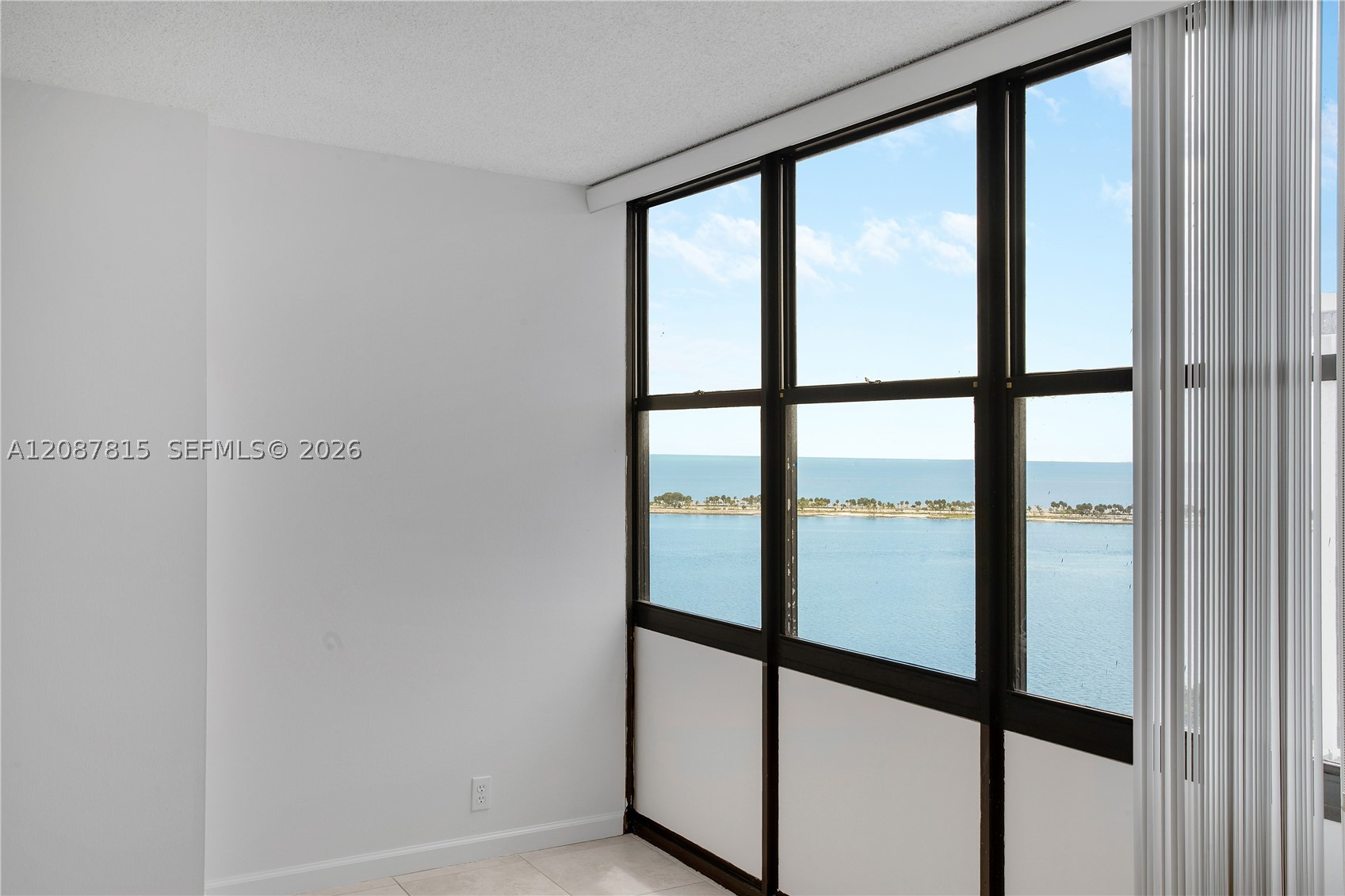 1901 Brickell Ave #B1702, Miami FL 33129
