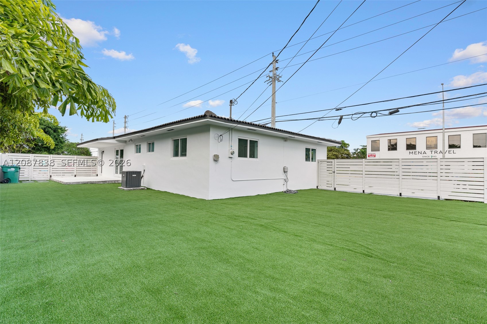 3900 SW 67th Ave, Miami FL 33155