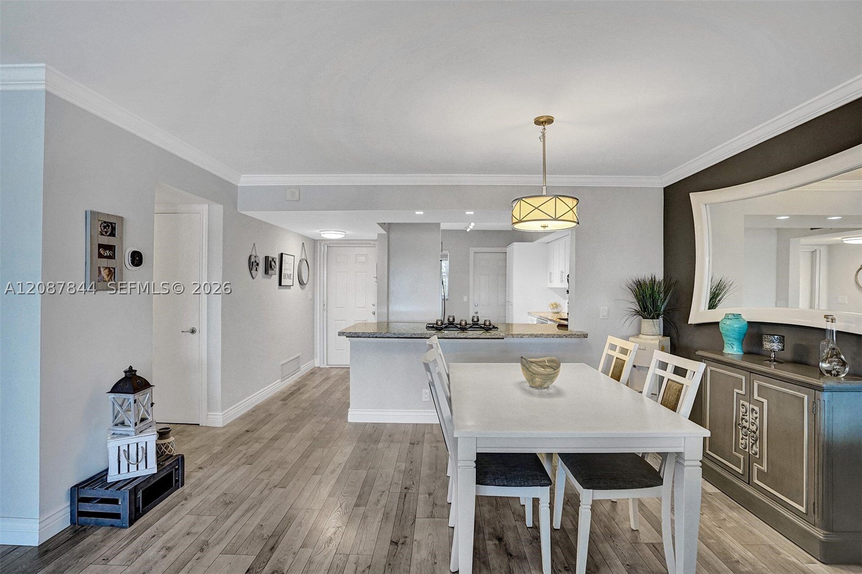 3111 NE 51st St #305C, Fort Lauderdale FL 33308