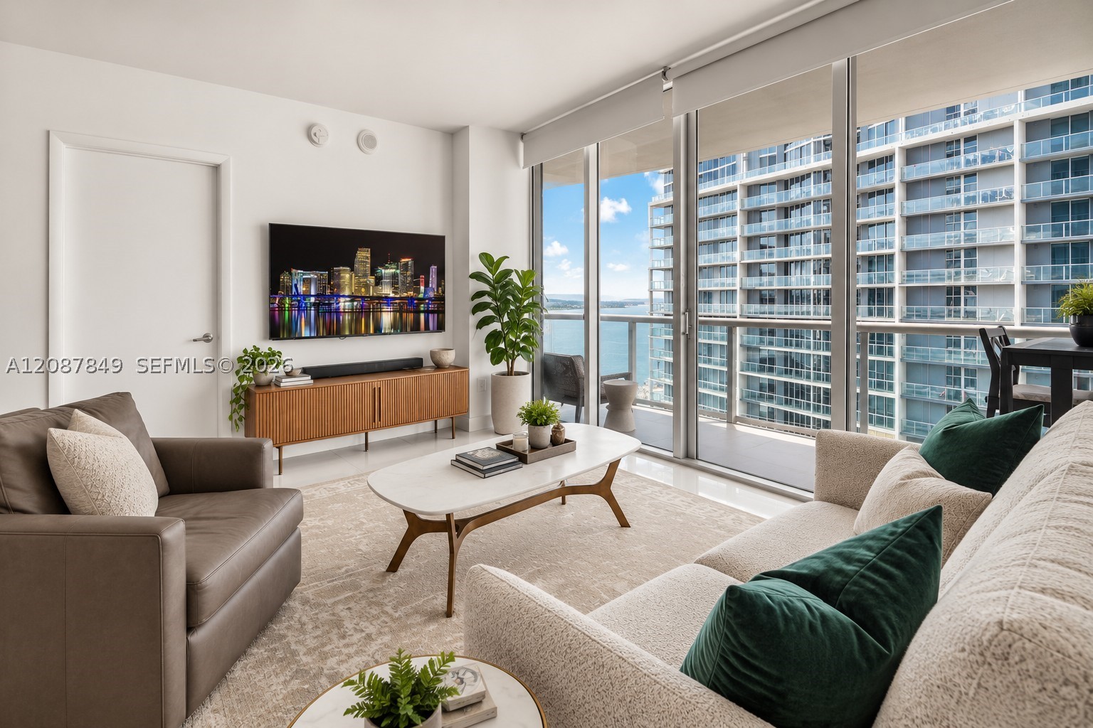 475 Brickell Ave #3609, Miami FL 33131