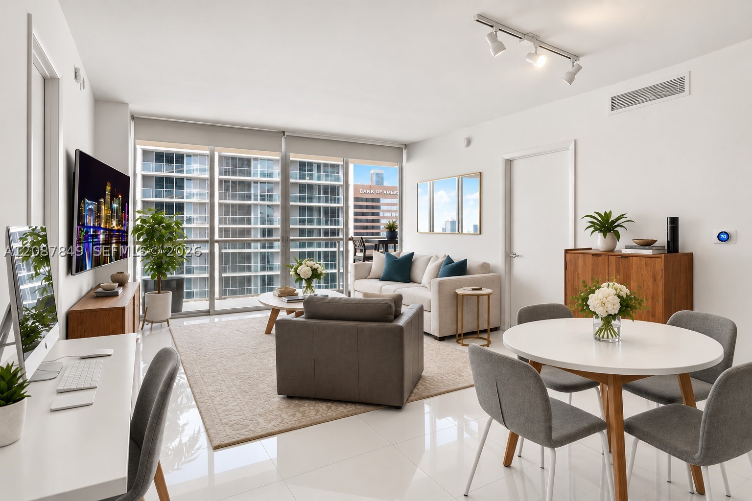 475 Brickell Ave #3609, Miami FL 33131