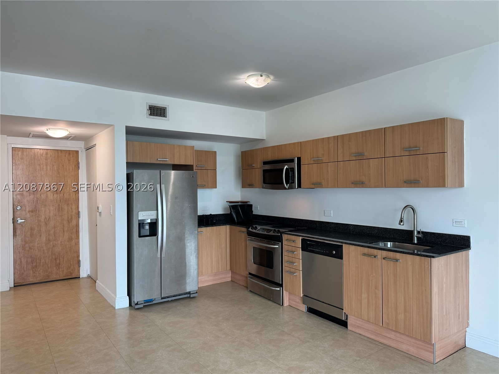 350 S Miami Ave #1209, Miami FL 33130