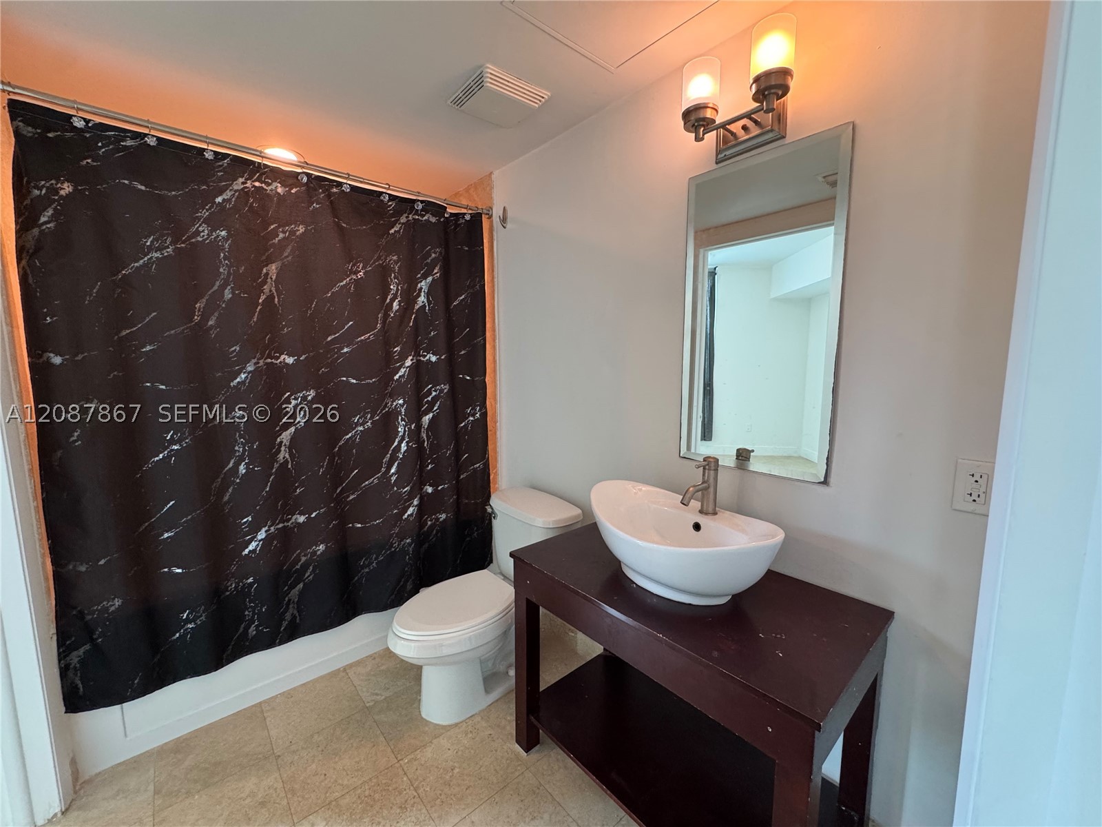 350 S Miami Ave #1209, Miami FL 33130