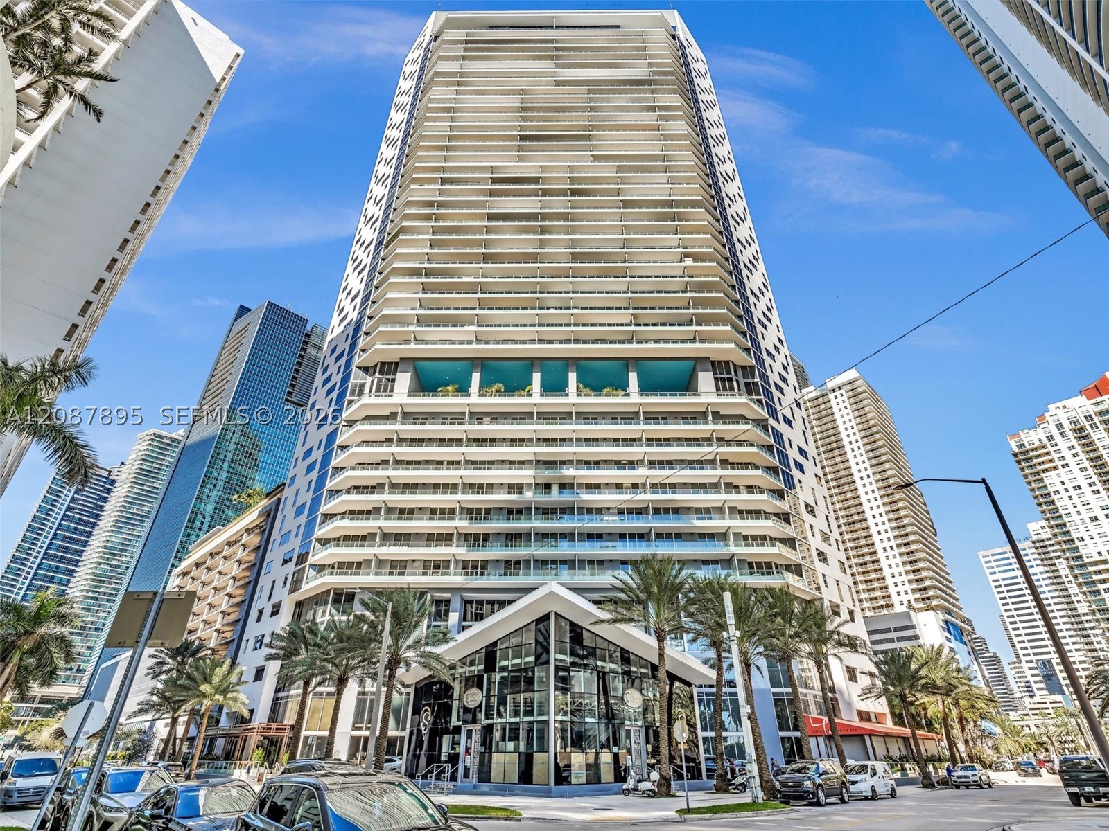 1300 NE Brickell Bay Dr #2905, Miami FL 33131