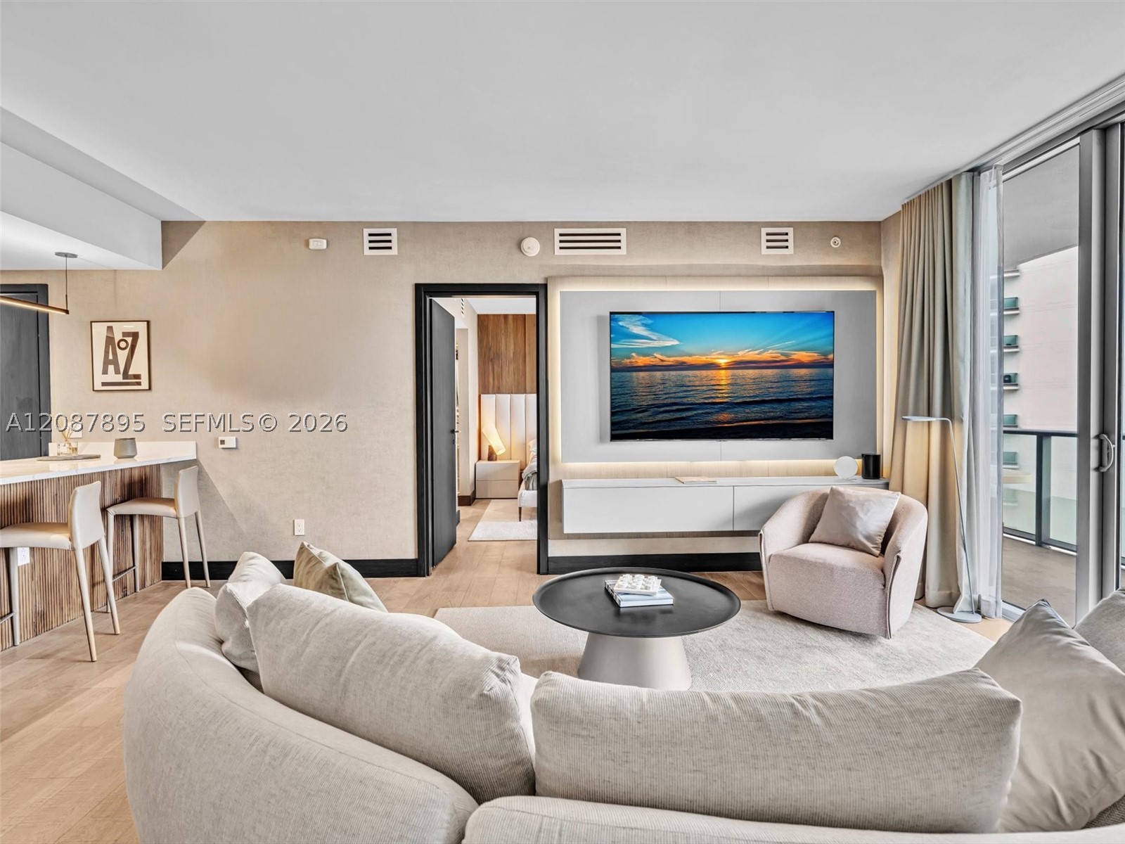 1300 NE Brickell Bay Dr #2905, Miami FL 33131