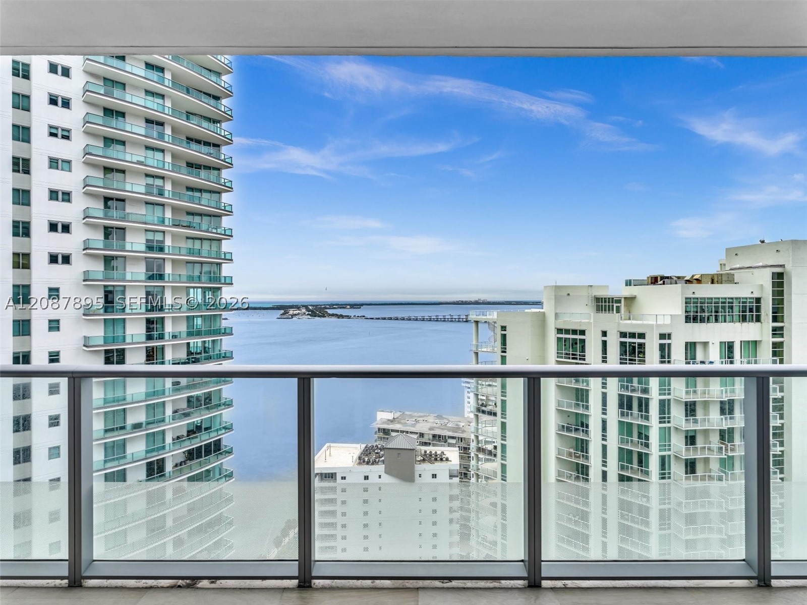 1300 NE Brickell Bay Dr #2905, Miami FL 33131