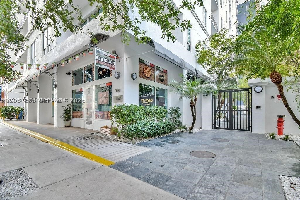 234 NE 3rd St #1701, Miami FL 33132