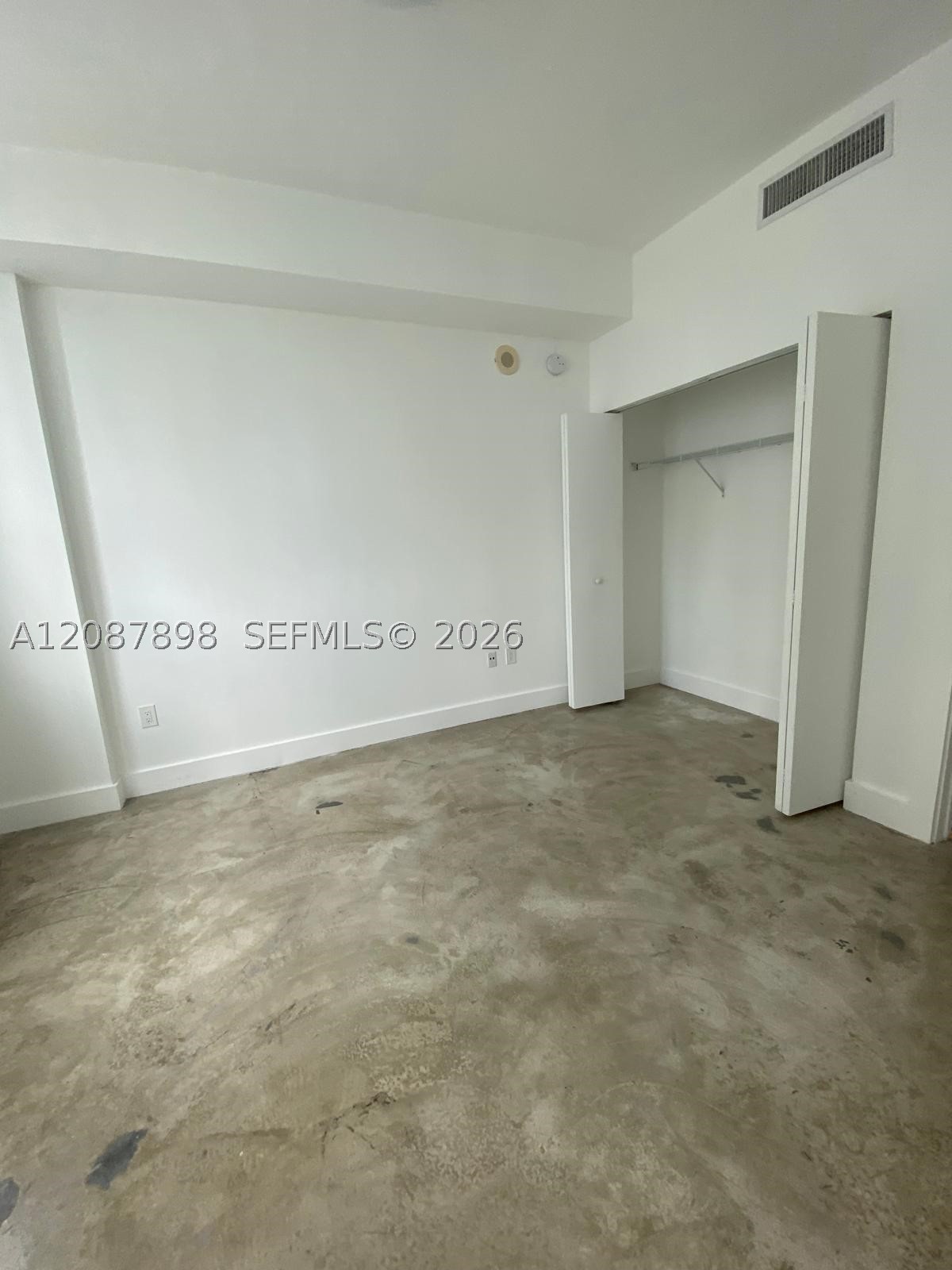 234 NE 3rd St #1701, Miami FL 33132