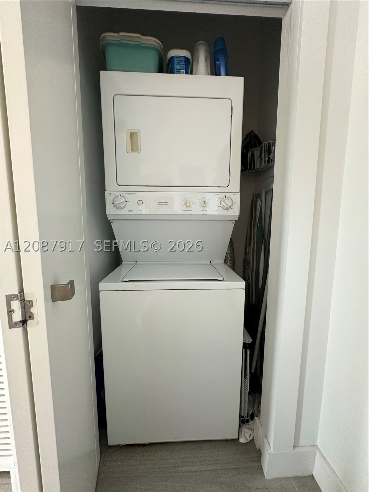 Miami FL 33132 - A12087917
