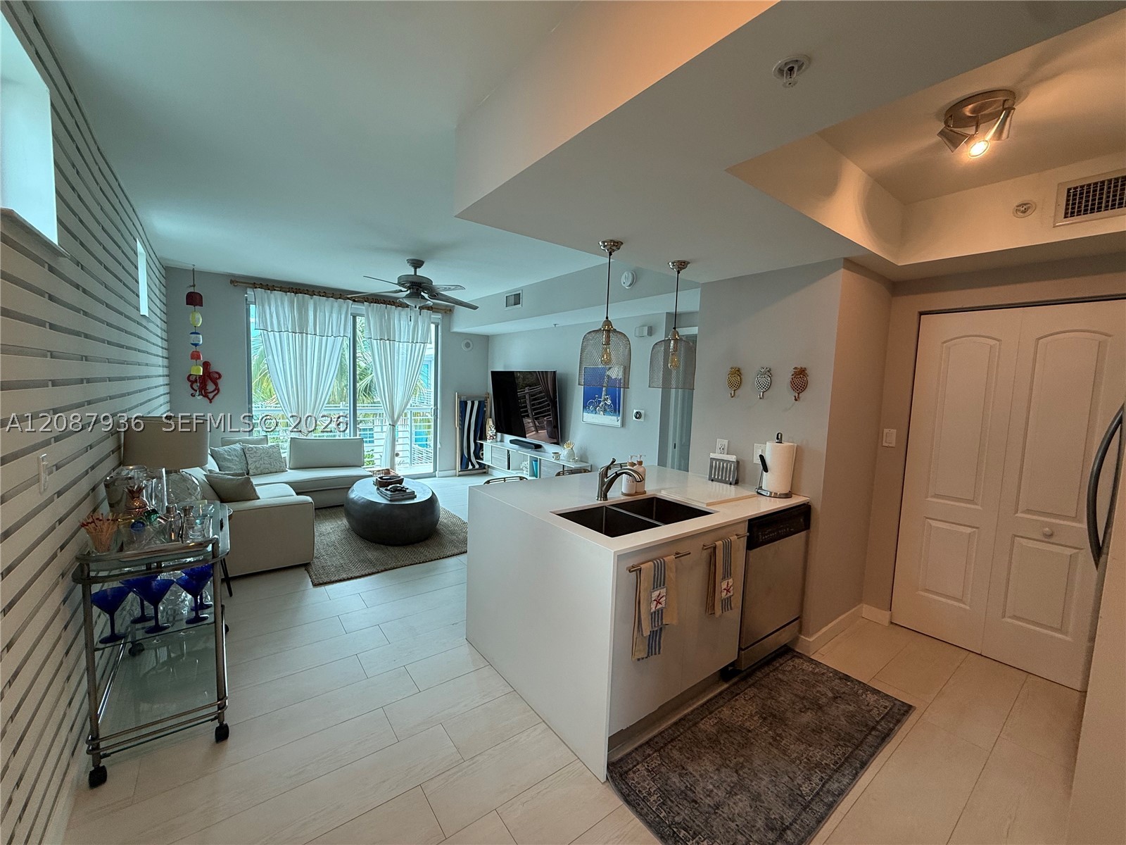 110 Washington Ave #2614, Miami Beach FL 33139