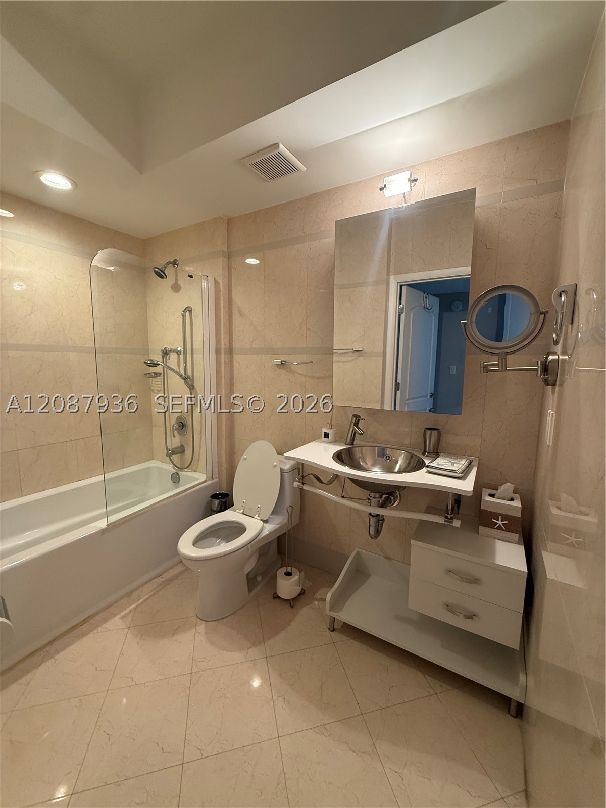 110 Washington Ave #2614, Miami Beach FL 33139