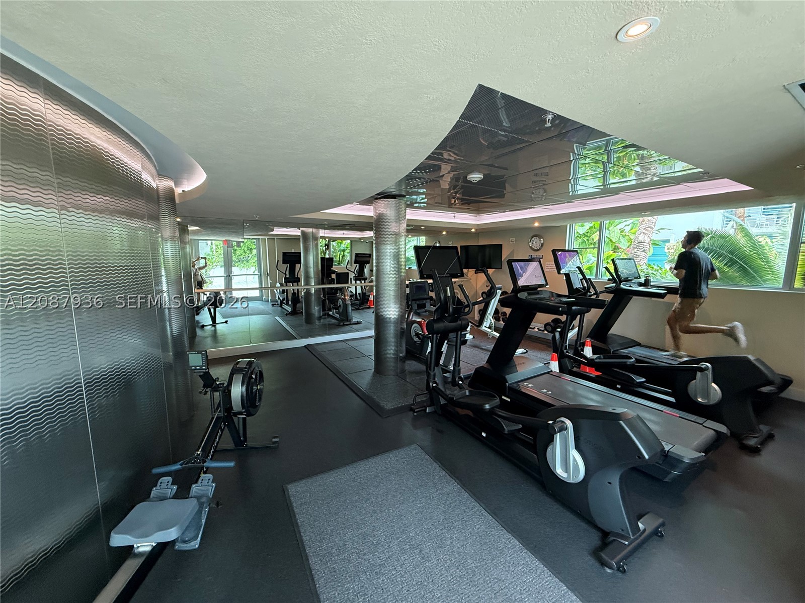 110 Washington Ave #2614, Miami Beach FL 33139