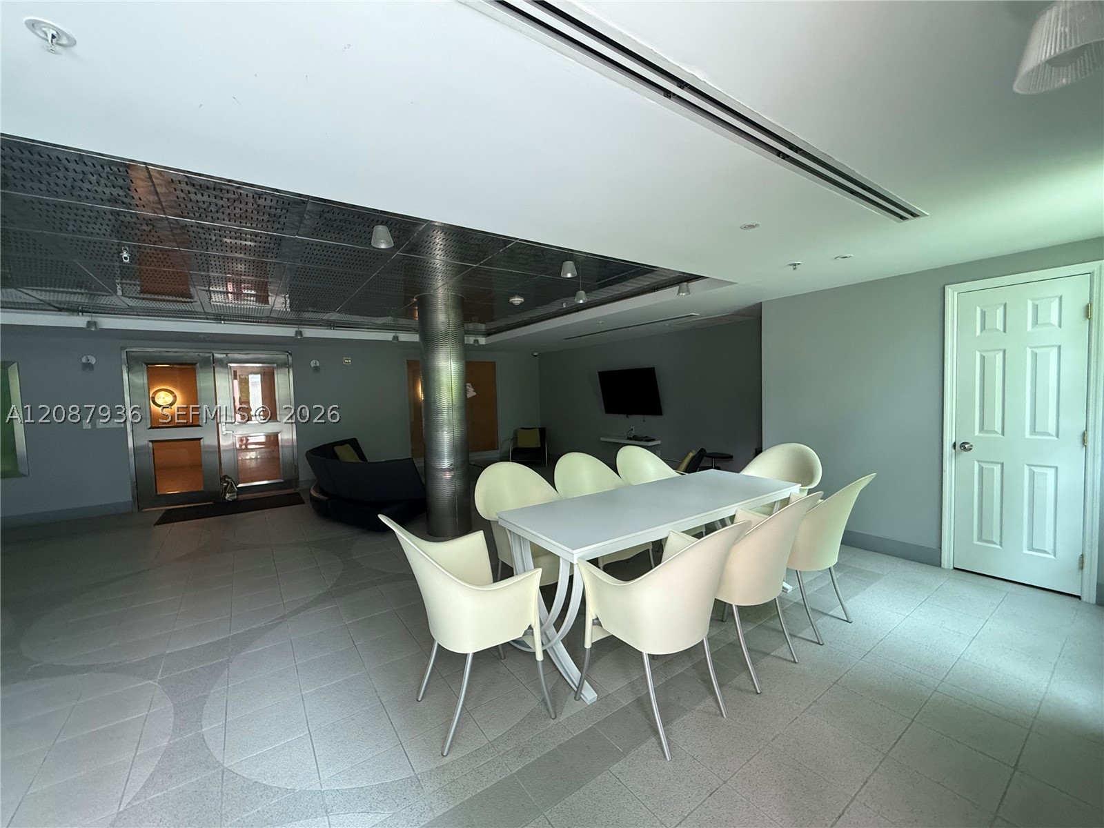 110 Washington Ave #2614, Miami Beach FL 33139