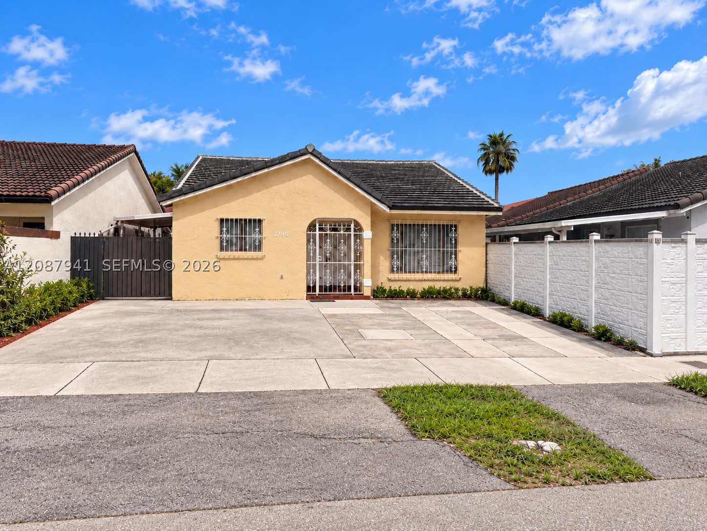 12796 NW 102 CT, Hialeah Gardens FL 33018