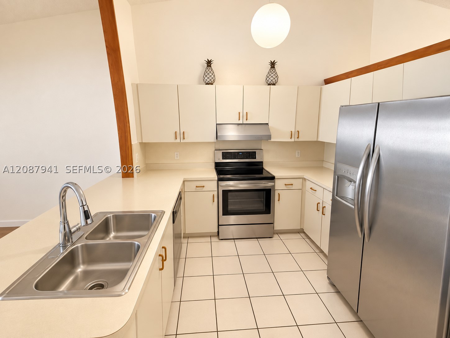 12796 NW 102 CT, Hialeah Gardens FL 33018