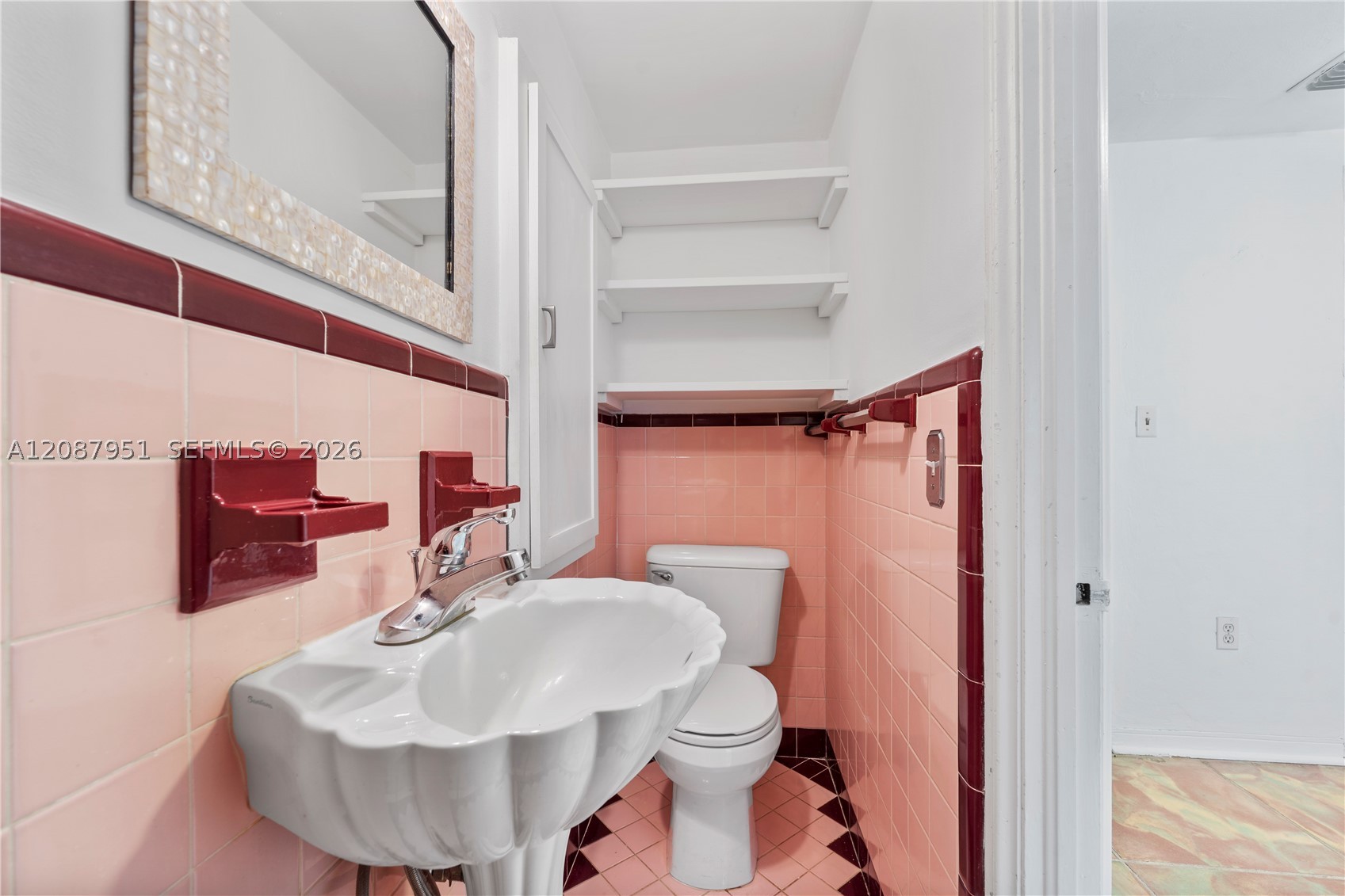 836 Alberca St, Coral Gables FL 33134