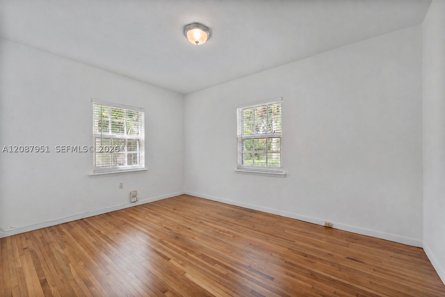 836 Alberca St, Coral Gables FL 33134