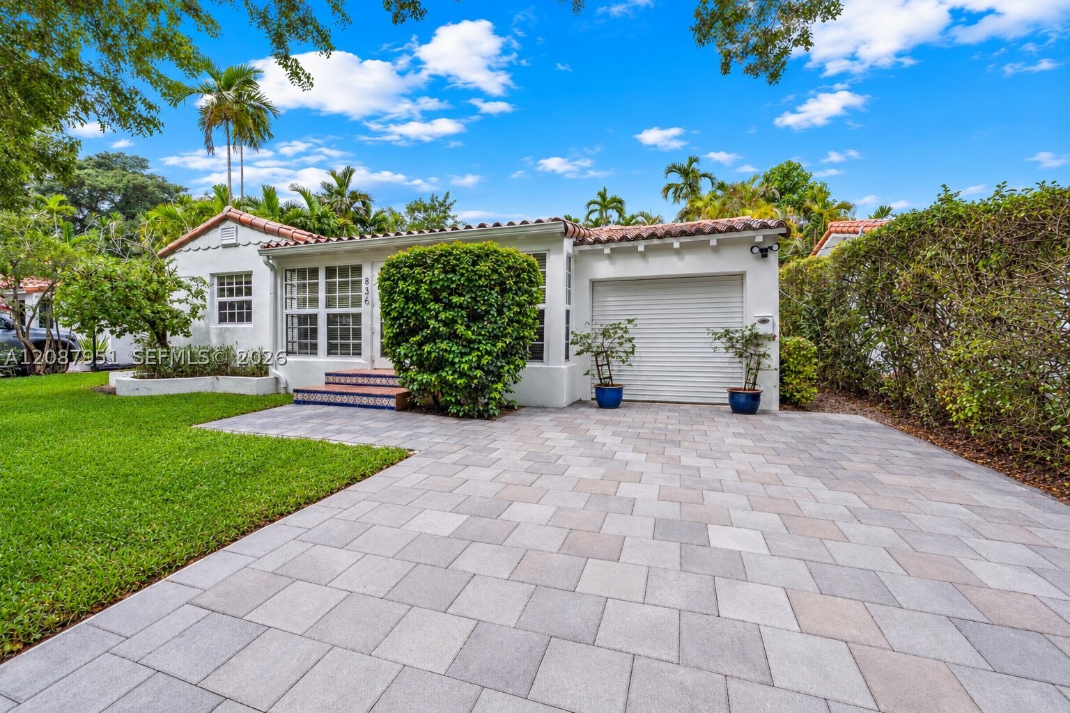 836 Alberca St, Coral Gables FL 33134
