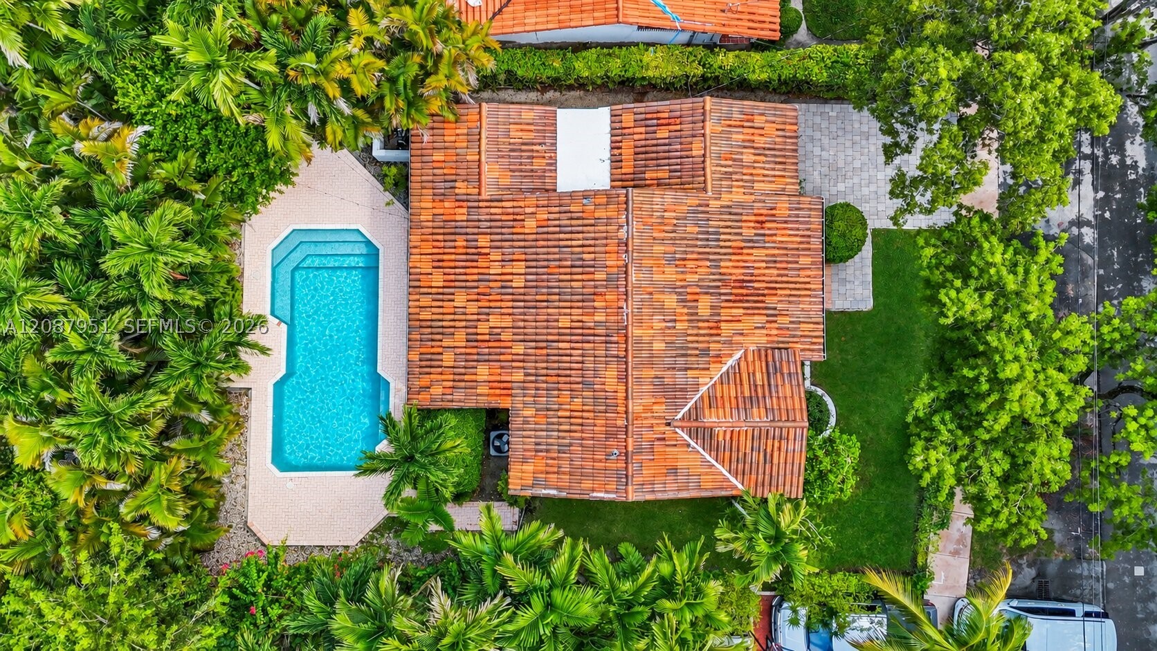 836 Alberca St, Coral Gables FL 33134