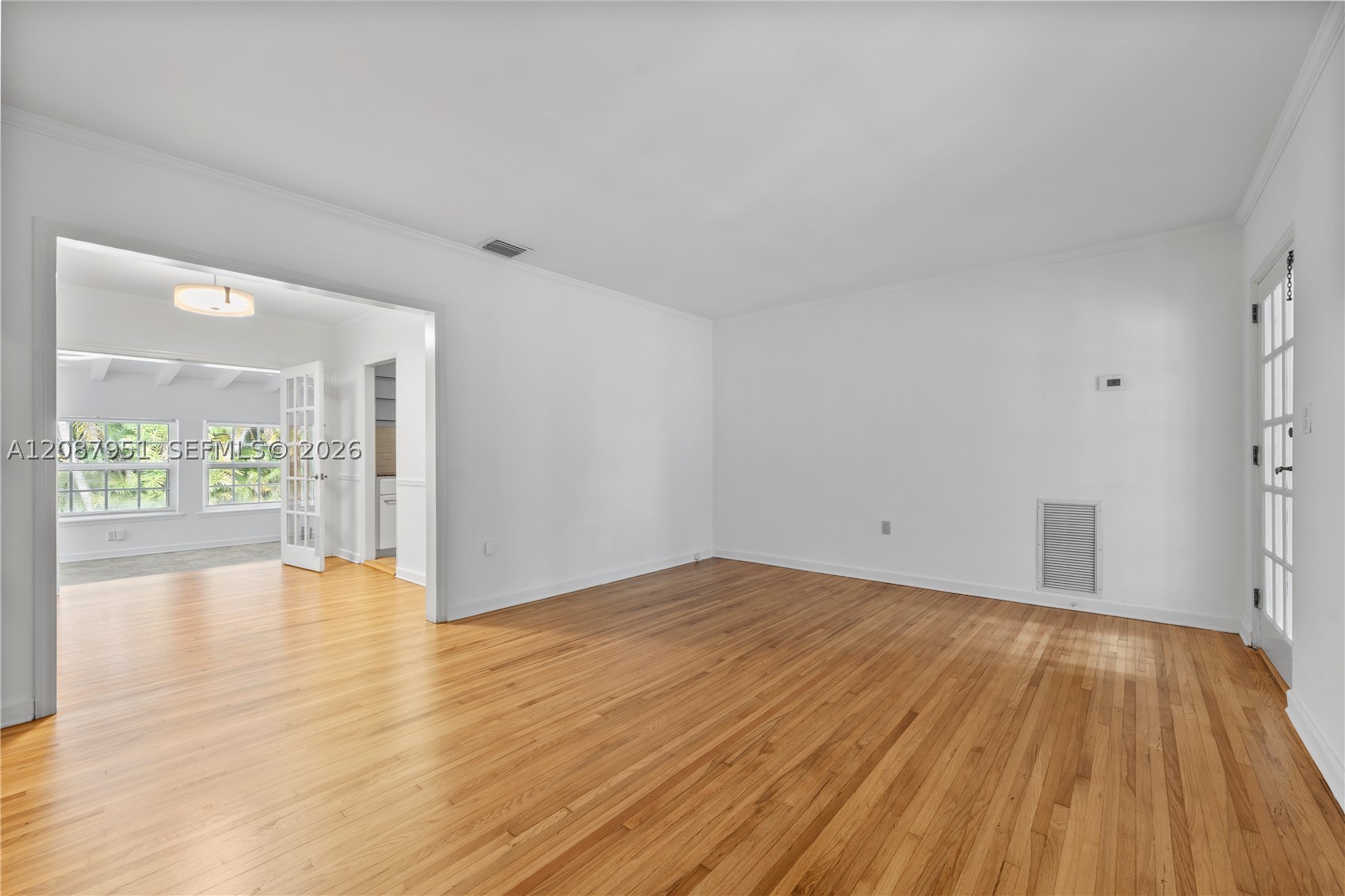 836 Alberca St, Coral Gables FL 33134