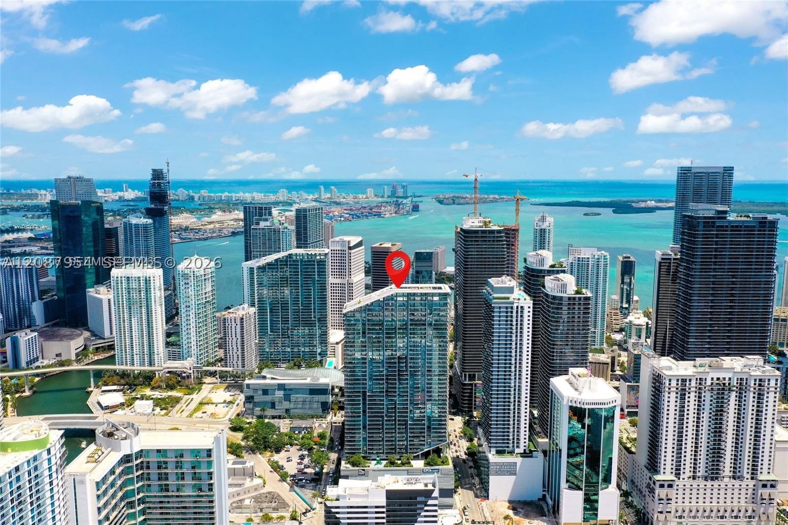 88 SW 7th St #904, Miami FL 33130