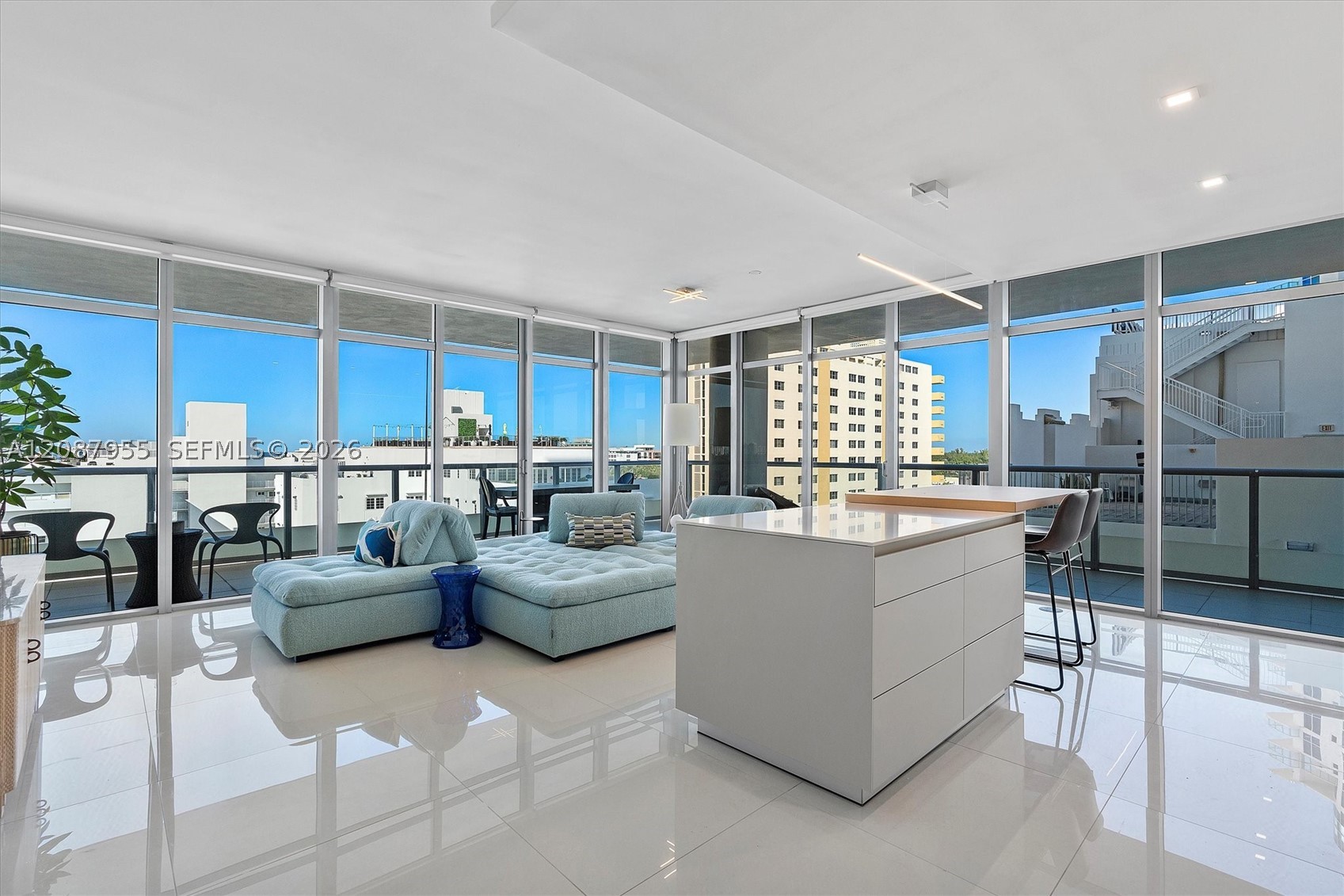 3737 Collins Ave #S-804, Miami Beach FL 33140