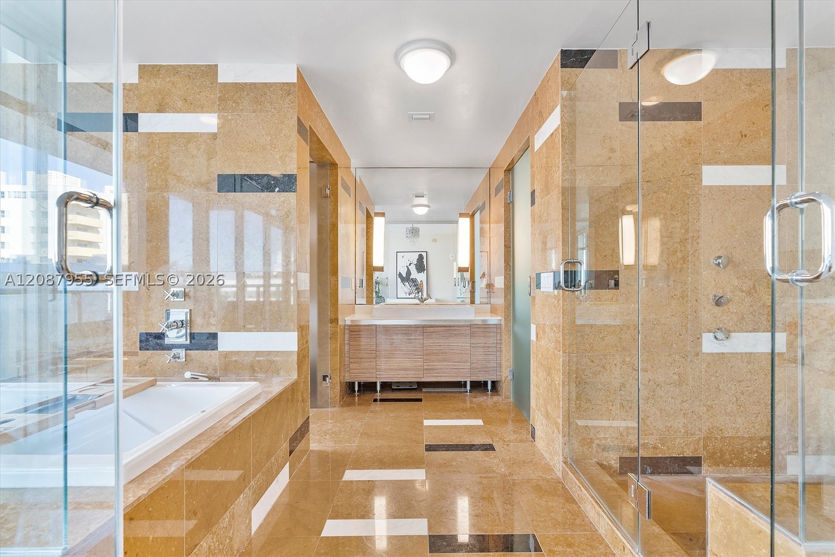 3737 Collins Ave #S-804, Miami Beach FL 33140