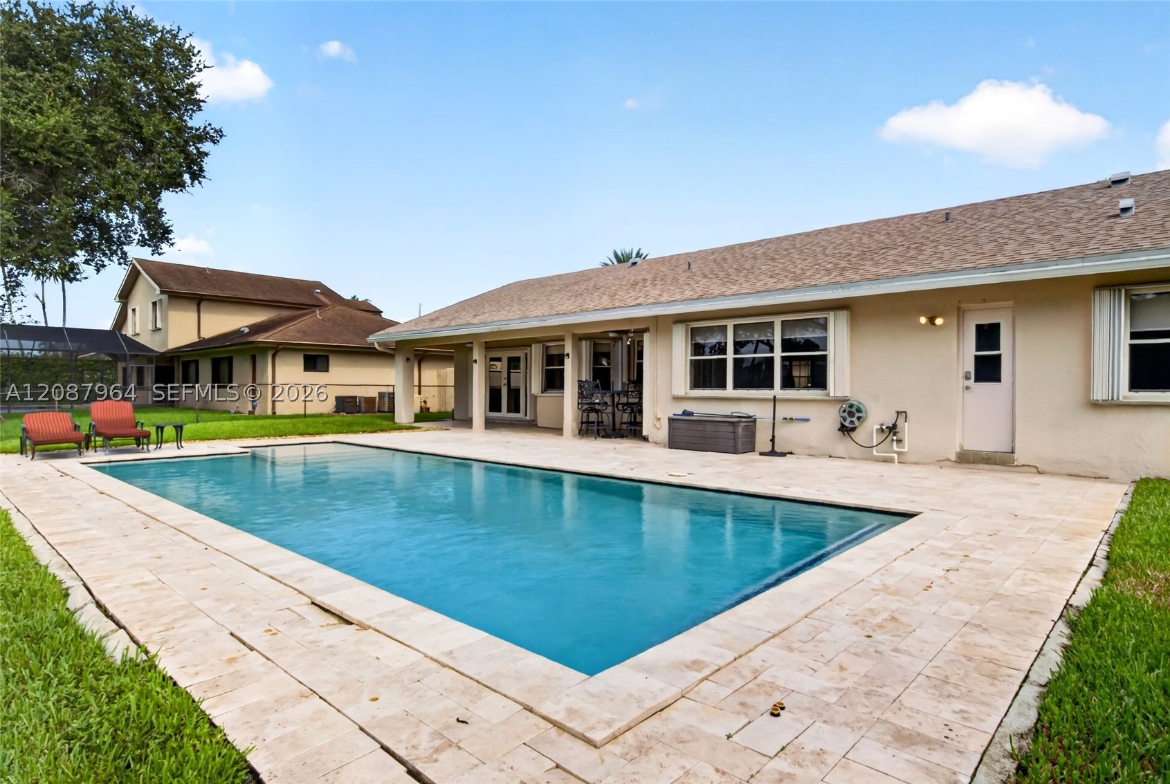 19960 NW 2nd St, Pembroke Pines FL 33029