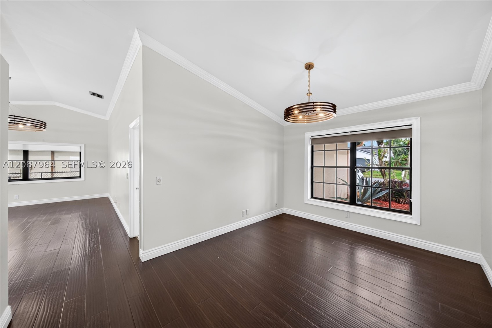 19960 NW 2nd St, Pembroke Pines FL 33029