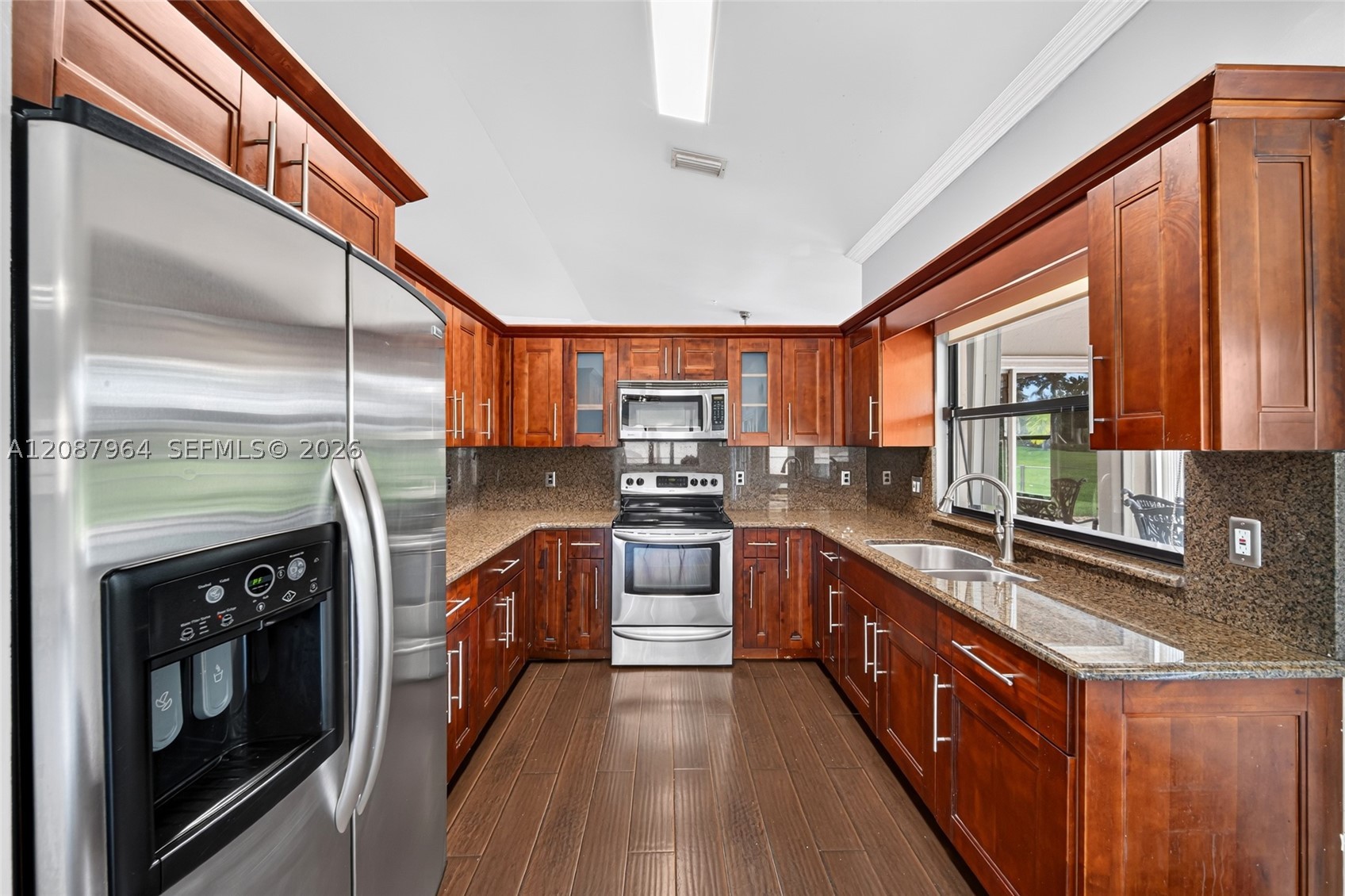 19960 NW 2nd St, Pembroke Pines FL 33029